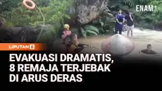 Delapan remaja terjebak air bah di aliran Sungai Bangek, Kecamatan Koto Tangah, Padang, Sumatra Barat, pada Senin sore. Mereka terpaksa dievakuasi tim SAR gabungan menggunakan tali akibat arus sungai yang tiba-tiba deras setelah hujan mengguyur kawas...