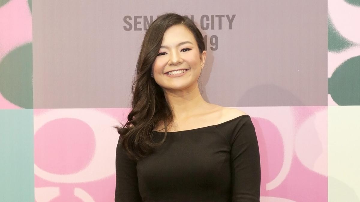 Fokus Berumah Tangga, Intip 7 Potret Terbaru Eriska Rein Si Ratu FTV yang Kini Jarang Muncul di Layar TV