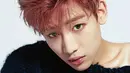 Bambam GOT7 memang punya wajah yang menggemaskan. Ia terlihat semakin menggemaskan dengan pipinya yang chubby. (Foto: Allkpop.com)