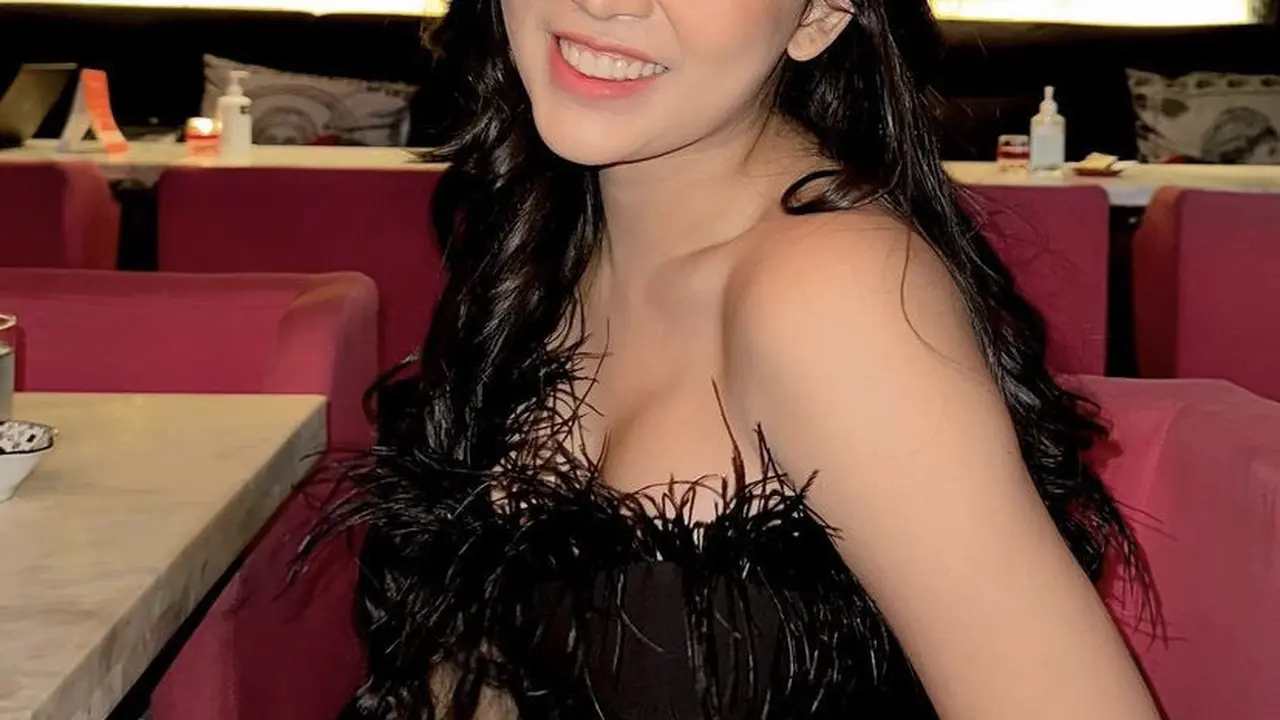 Rachel Vennya
