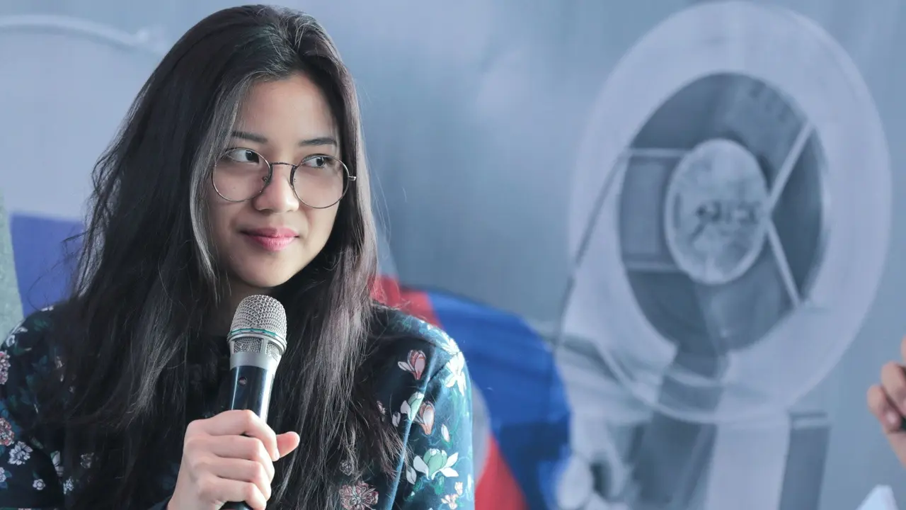 [Bintang] Daniela