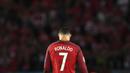 Cristiano Ronaldo gagal mencetak gol melalui titik putih saat Portugal bermain imbang 0-0 kontra Austria pada laga kedua Grup F Piala Eropa 2016di Parc des Princes, Minggu (19/6/2016) dini hari WIB. (AFP/Francisco Leong)