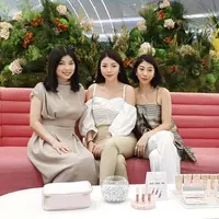 Rosé All Day merilis Mini Mousse, liquid lipstick yang bukan cuma bertekstur lembut, tetapi juga mencegah bibir menjadi kering. | Karla Farhana/Fimela.com