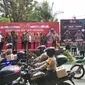 Panglima dan Kapolri saat melepas bansos bagi warga terdampak situasi Covid-19 di Sulteng. Bantuan itu diantar langsung oleh ratusan personel TNI dan Polri serta kelompok maupun komunitas otomotif, Jumat (11/9/2020). (Foto: Liputan6.com/ Heri Susanto).