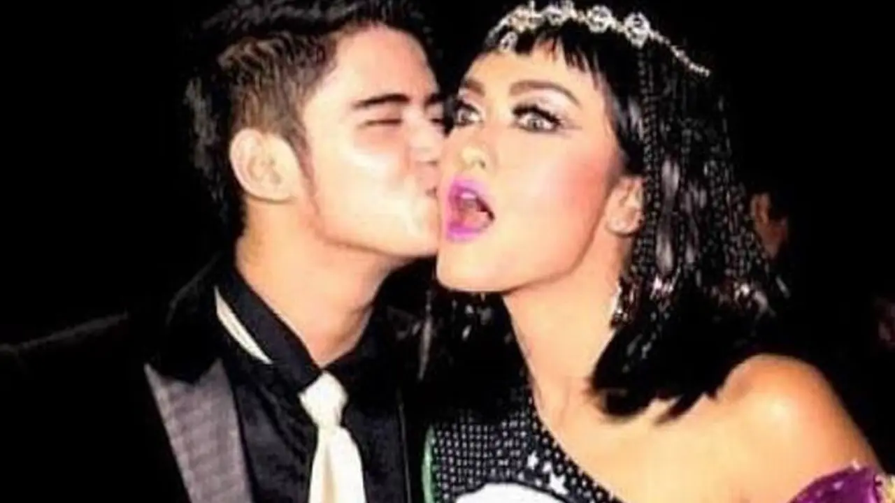 [Bintang] Aliando Syarief dan Julia Perez
