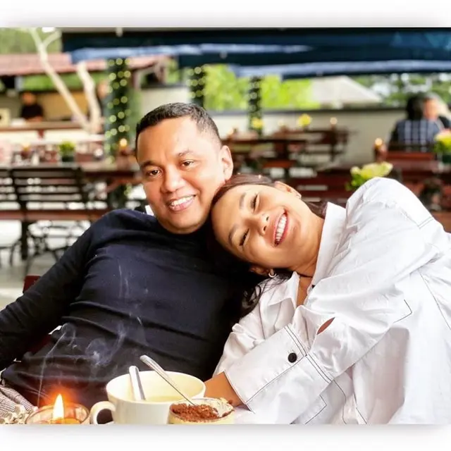 Kalina Ocktaranny Hapus Foto Suami dari Instagram, Ini 7 Potret Mesra Keduanya