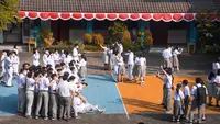 Ilustrasi sekolah, siswa, murid, pelajar. (Photo by Rafael Atantya on Unsplash)