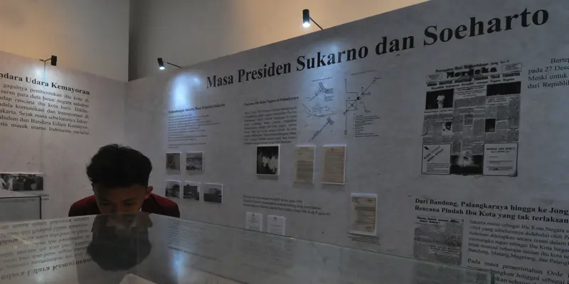 Melihat Pameran Bertema "Mari Ke Mari Ke Nusantara"