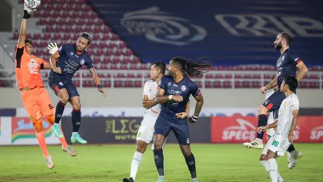 Arema FC vs Persebaya Surabaya, BRI Liga 1 2021/2022