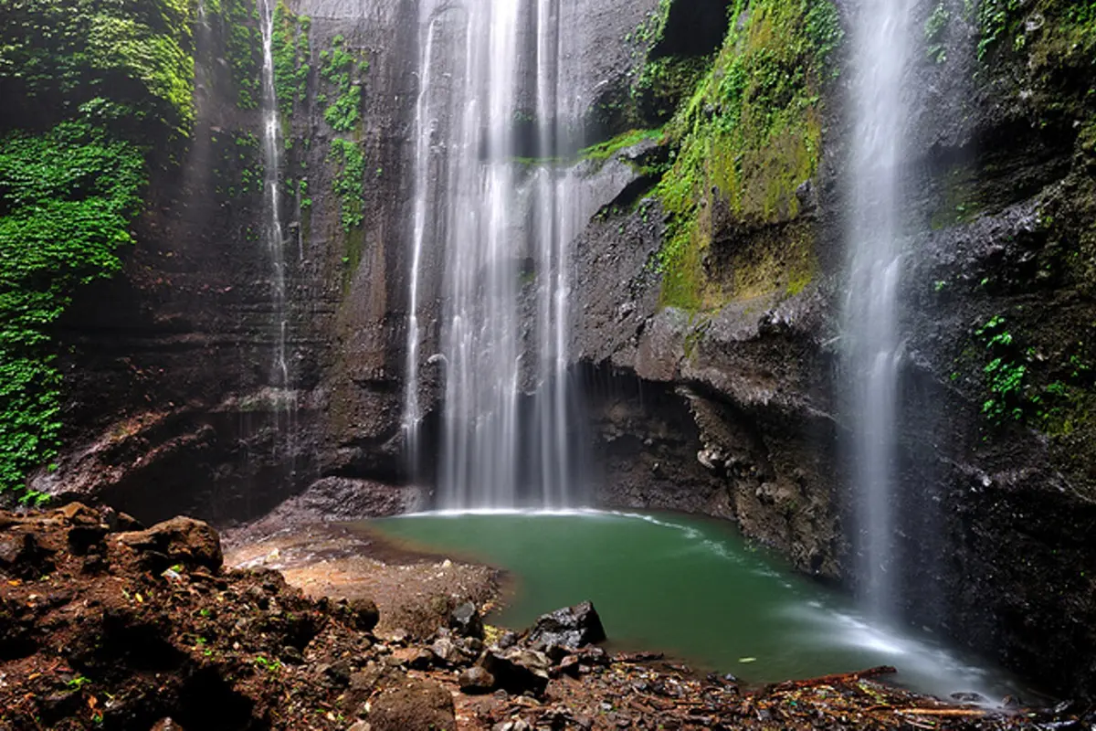 Terpesona oleh 5 Air Terjun Paling Cantik di Pulau Jawa
