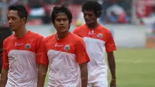 Egy Melgiansyah (tengah) saat membela Persija Jakarta. (Bola.com/NIcklas Hanoatubun)