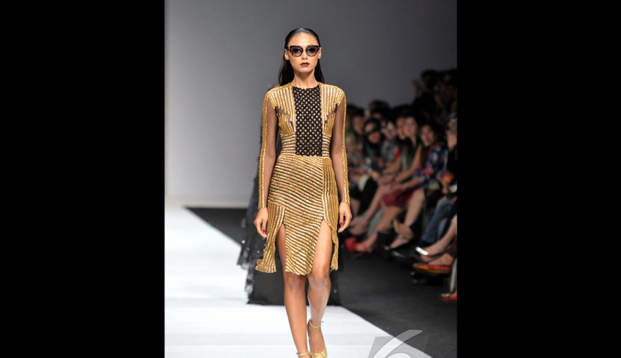 Curahan Hati Ivan Gunawan di Jakarta Fashion Week