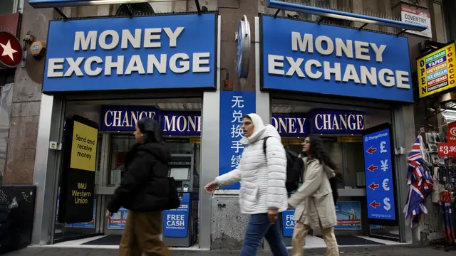 Poundsterling Jatuh Ke Level Terendah Terhadap USD Sejak 1971