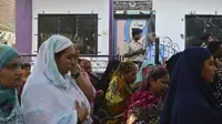 Pria India Bunuh 14 Anggota Keluarga Lalu Gantung Diri