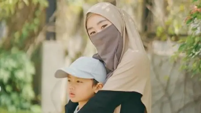 Larissa Chou (Foto: Instagram/@larissachou)