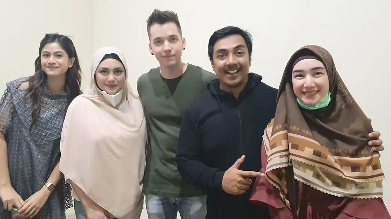 [Fimela] Celine Evangelista dan Stefan William