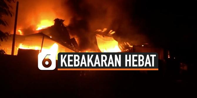 VIDEO: Pabrik Pengolahan Hasil Laut Ludes Terbakar