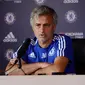 Jose Mourinho Press Conference - Chelsea Training Ground - 7/8/15 Chelsea manager Jose Mourinho during the press conference Action Images via Reuters / Tony O'Brien