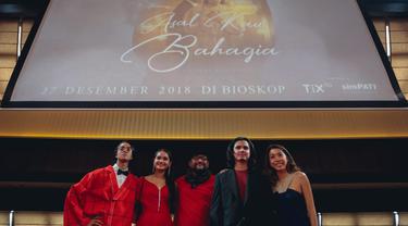 Pujian Untuk Akting Aliando Di Film Asal Kau Bahagia News Entertainment Fimela Com Katakanlah sekarang bahwa kau tak bahagia aku punya ragamu tapi tidak hatimu. akting aliando di film asal kau bahagia