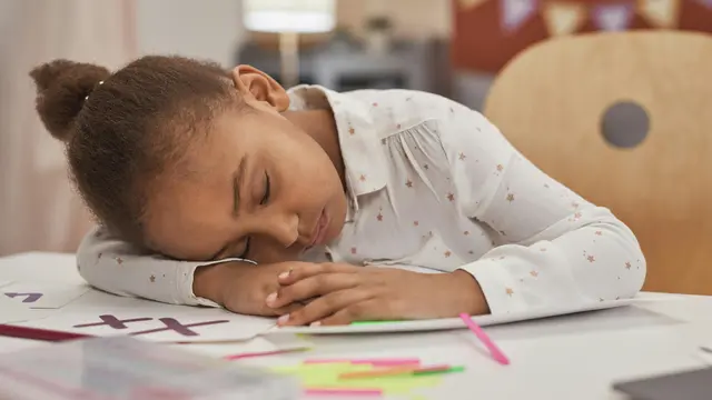 Mengajarkan Anak untuk Mengenali Tanda Kelelahan agar Lebih Peka terhadap Tubuhnya