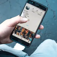 Ilustrasi kecanduan media sosial. (Foto: unsplash.com)