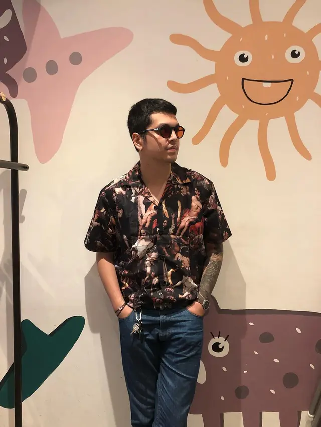 Punya Tato Besar di Lengan, Ini 6 Potret Kevin Julio yang Makin Macho