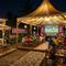 Inspirasi Desain Angkringan di Desa dengan Tempat Nobar Piala Dunia. Gemini