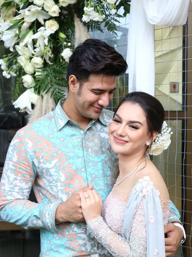 [Fimela] Ammar Zoni dan Irish Bella