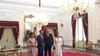 Presiden Joko Widodo atau Jokowi menerima kedatangan Perdana Menteri Australia Scott Morrison di Istana, Minggu (20/10/2019). (Liputan6.com/ Lizsa Egeham)