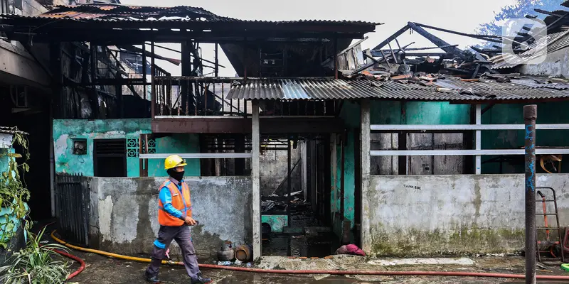 Kebakaran Pemukiman di Kebayoran Lama