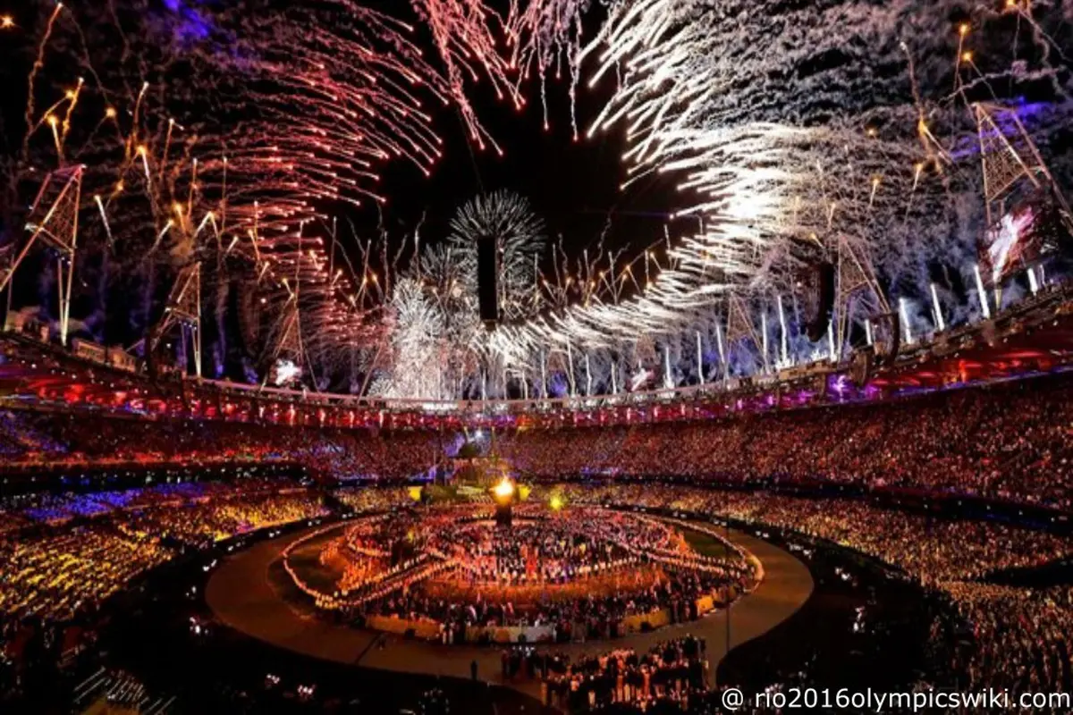 Menyayat Hati, 10 Foto Kontras Saat Pembukaan Olimpiade 2016