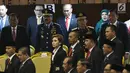 Panglima TNI Marsekal Hadi Tjahjanto dan Kapolri Jenderal Tito Karnavian menghadiri Sidang Tahunan MPR Tahun 2019 di Kompleks Parlemen, Senayan, Jakarta, Jumat (16/8/2019). Sidang tahunan ini dihadiri para tokoh dan pejabat tinggi negara.  (Liputan6.com/ Johan Tallo)