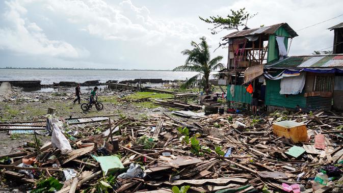 Badai Vamco Terjang Filipina Tewaskan Satu Orang