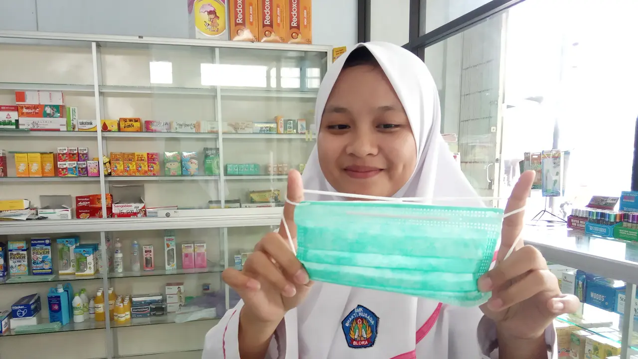 Langkanya masker disampaikan apotek-apotek di Blora, Jawa Tengah (Foto: Liputan6.com/ Ahmad Adirin)