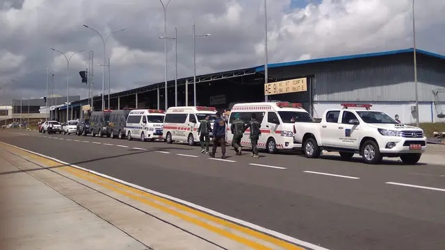 Sebanyak 14 kru Garuda Indonesia dikarantina di RSKI Galang, Batam usai seorang WNA meninggal mendadak di pesawat. (Foto: Liputan6.com/Ajang Nurdin)