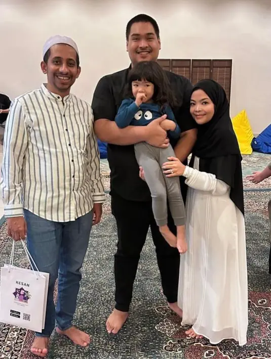 Dari pernikahan tersebut mereka dikaruniai seorang putri bernama Sadia Kiera Nadashana atau Sadia yang lahir pada Januari 2020 lalu.