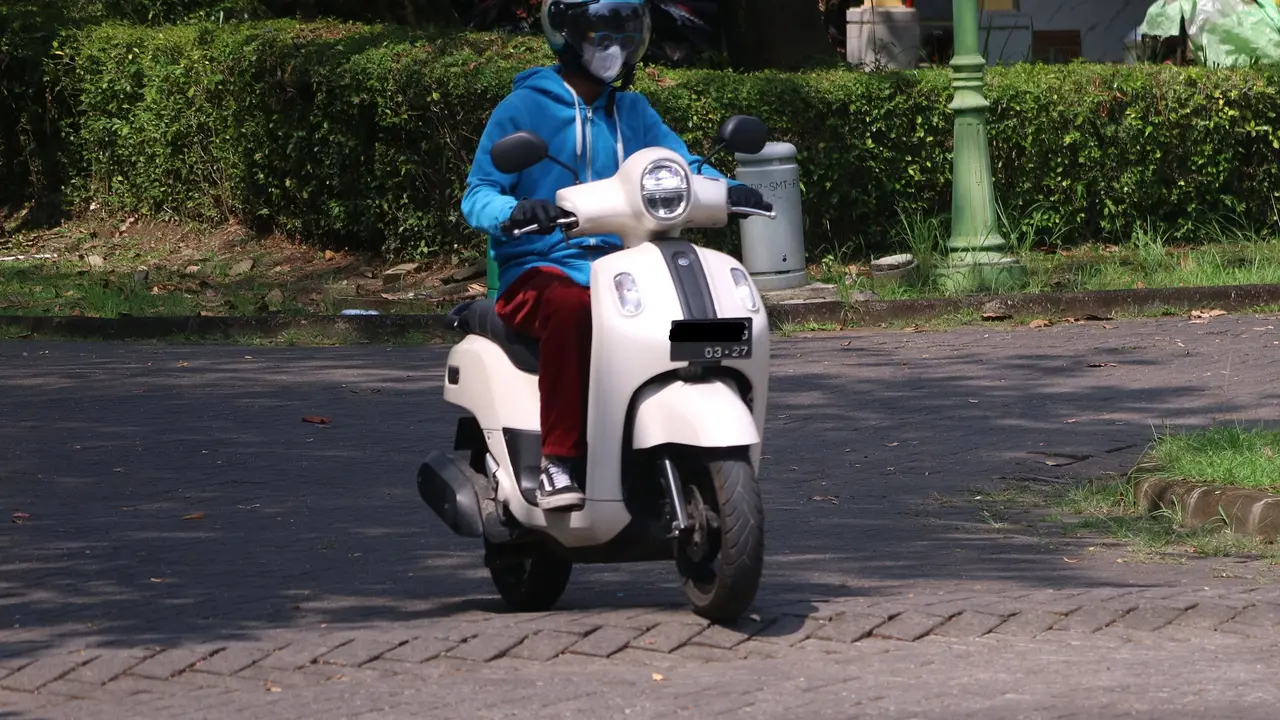 Perhatikan Cara Melewati Polisi Tidur dengan Sepeda Motor