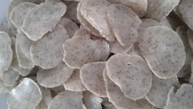 Kerupuk rumput laut aneka rasa
