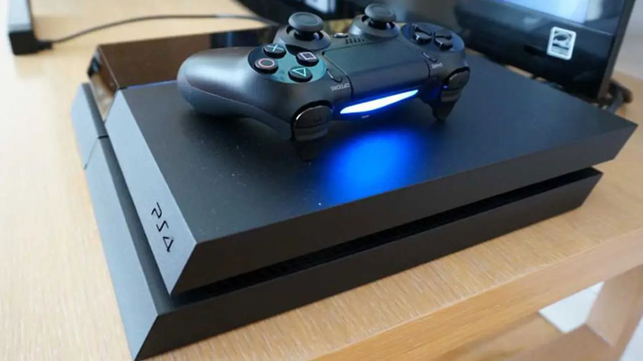 ps4-laris-140213b.jpg