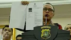 Kapolda Metro Jaya, Inspektur Jenderal M Iriawan memberikan keterangan pers terkait penangkapan Miryam S. Haryani di Jakarta, Senin (1/5). Miryam ditangkap dini hari di hotel Grand Kemang (Liputan6.com/Helmi Afandi)