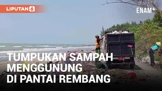 Tumpukan Sampah Ratusan Meter Penuhi Pantai Rembang