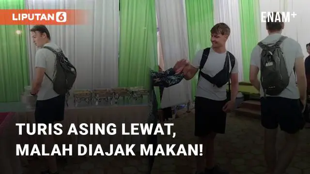 Viral unggahan TikTok yang perlihatkan turis asing tak sengaja lewat di hajatan. Para turis yang melintas tersebut mendadak jadi tamu, mereka juga justru diajak makan oleh warga