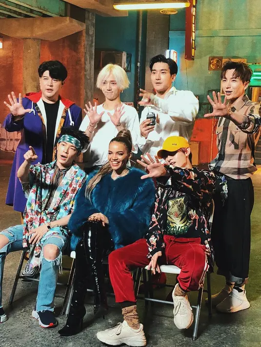 Super Junior akan mengakhiri turnya di Meksiko pada 27 April 2018. Tur ini merupakan tur pertama Super Junior di Amerika Latin setelah lebih dari empat tahun. (Foto: Instagram.com/lesliegracre)