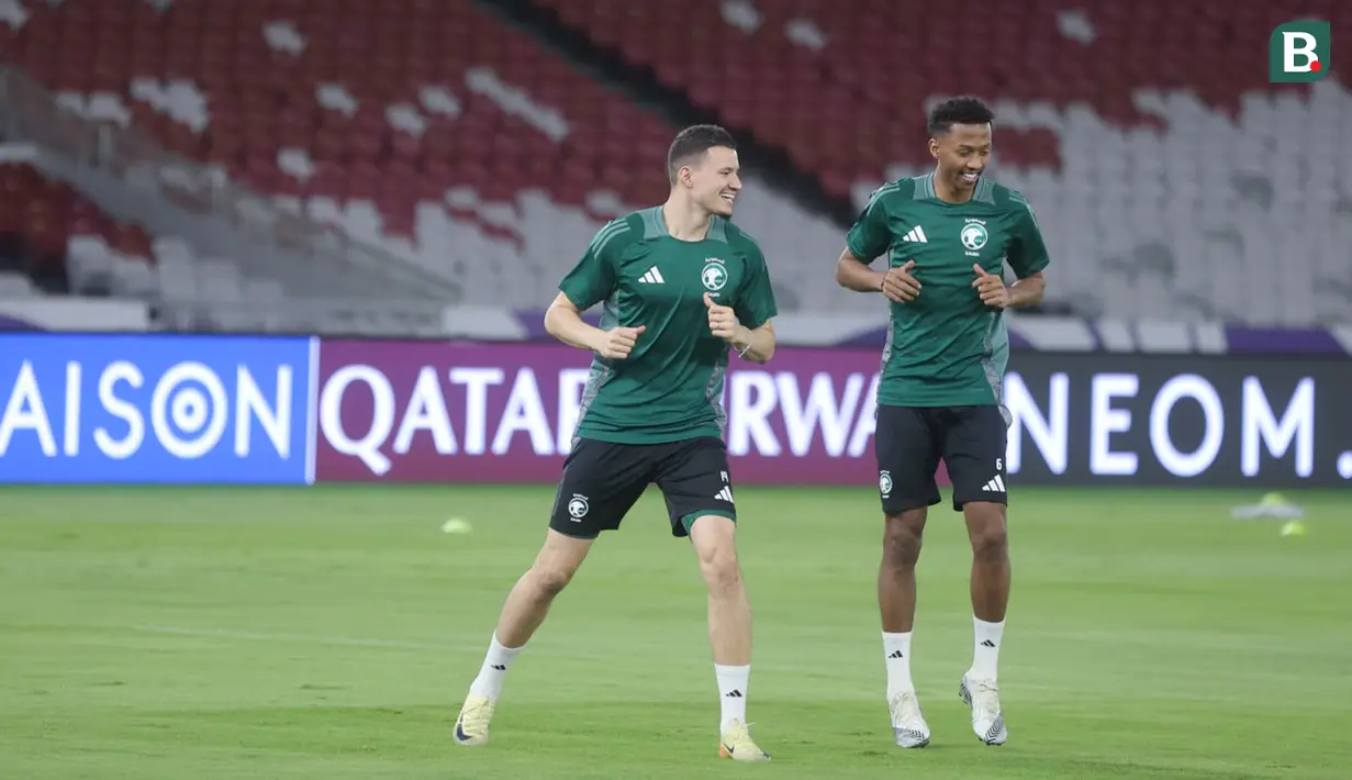 Arab Saudi sementara berada di posisi ketiga klasemen dan akan menjaga kans lolos ke babak selanjutnya. Di sisi lain, Timnas Indonesia dalam misi untuk mendapatkan poin penuh demi bisa terus menjaga asa lolos ke Piala Dunia. (Bola.com/M Iqbal Ichsan)