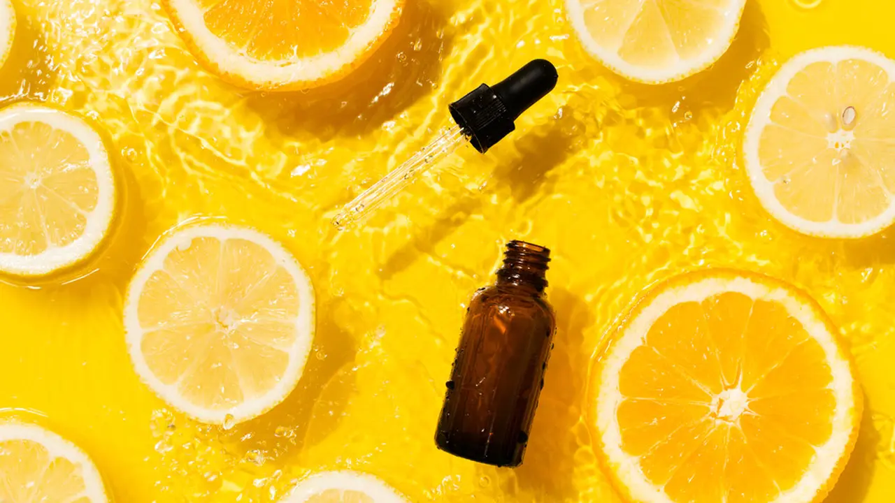 Berapa Lama Sih Cara Kerja Vitamin C untuk Merawat Kulit? Kupas Tuntas Lebih Jauh Yuk!