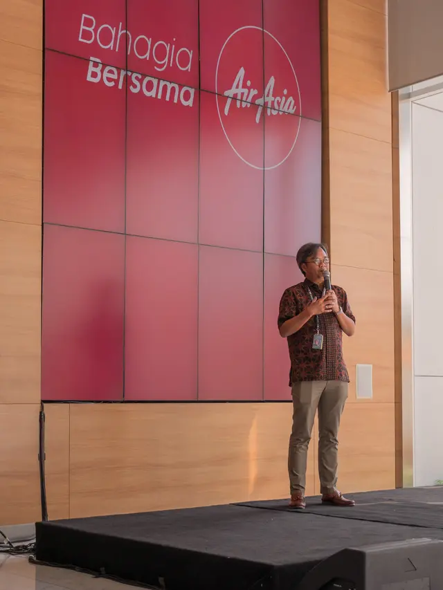 Sebarkan Semangat Positif dan Kreatif Gamaliel Rilis Single Baru Bahagia Bersama