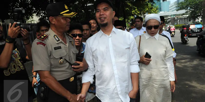 20160602-Dilarang Demo "Tangkap Ahok", Ahmad Dhani & Ratna Sarumpaet Datangi KPK-Jakarta