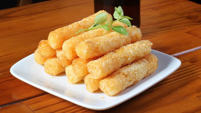 Resep Singkong Goreng Camilan Praktis Untuk Menyambut Tahun Baru Lifestyle Liputan6 Com