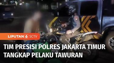 Tim Perintis Presisi dari Polres Metro Jakarta Timur menangkap pelaku balap liar dan sejumlah pelaku tawuran. Polisi juga menyita sejumlah senjata tajam yang digunakan dalam tawuran.