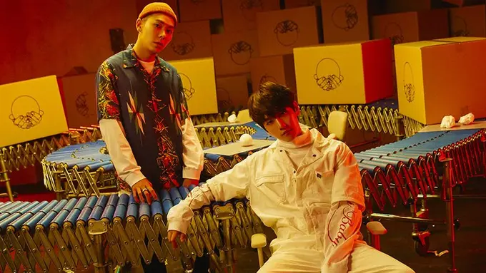 [Bintang] Young, Kolaborasi Baekhyun dan Loco di STATION X 0